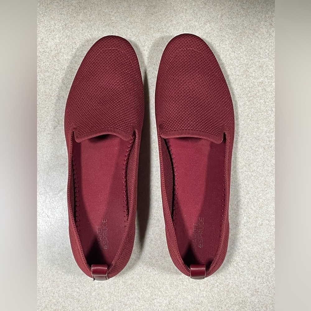 Slip-On Knit Flats in Wine - Picture 6 of 11